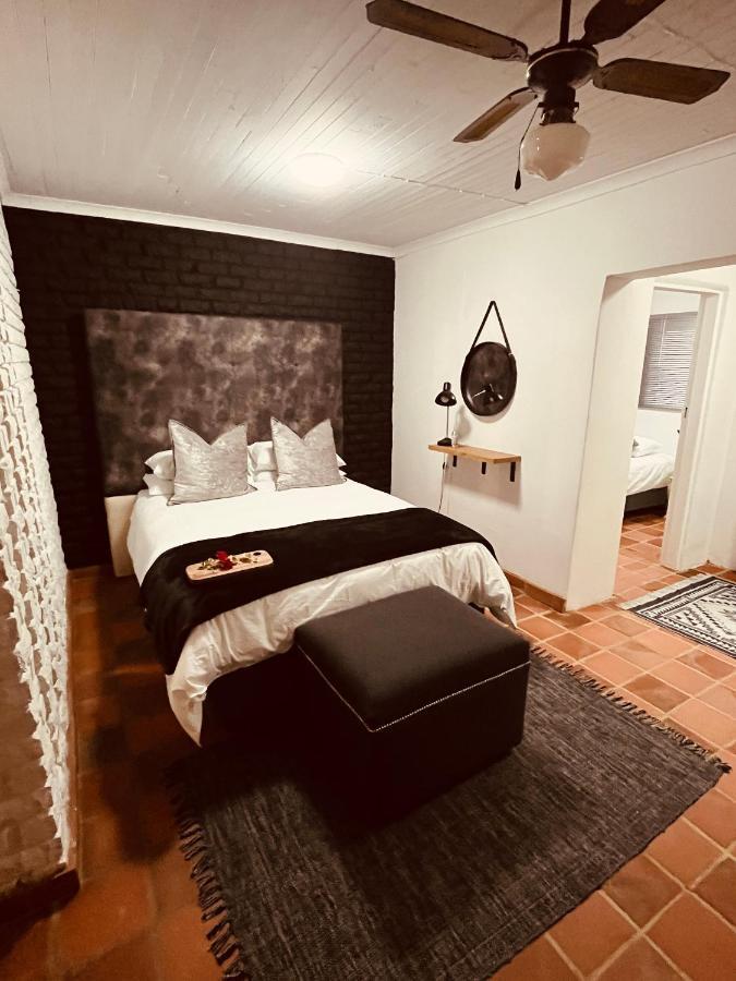 The Hart House Bed and Breakfast Hartbeespoort Exteriör bild